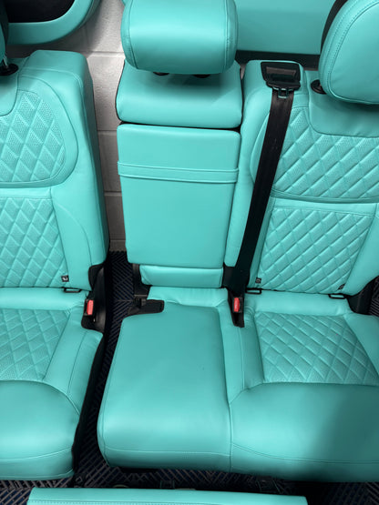 Range Rover Autobiography Tiffany Blue Interior - Range Rover Autobiography Tiffany blue interior - Executive Package (Seats, Doors, Lower Dash)