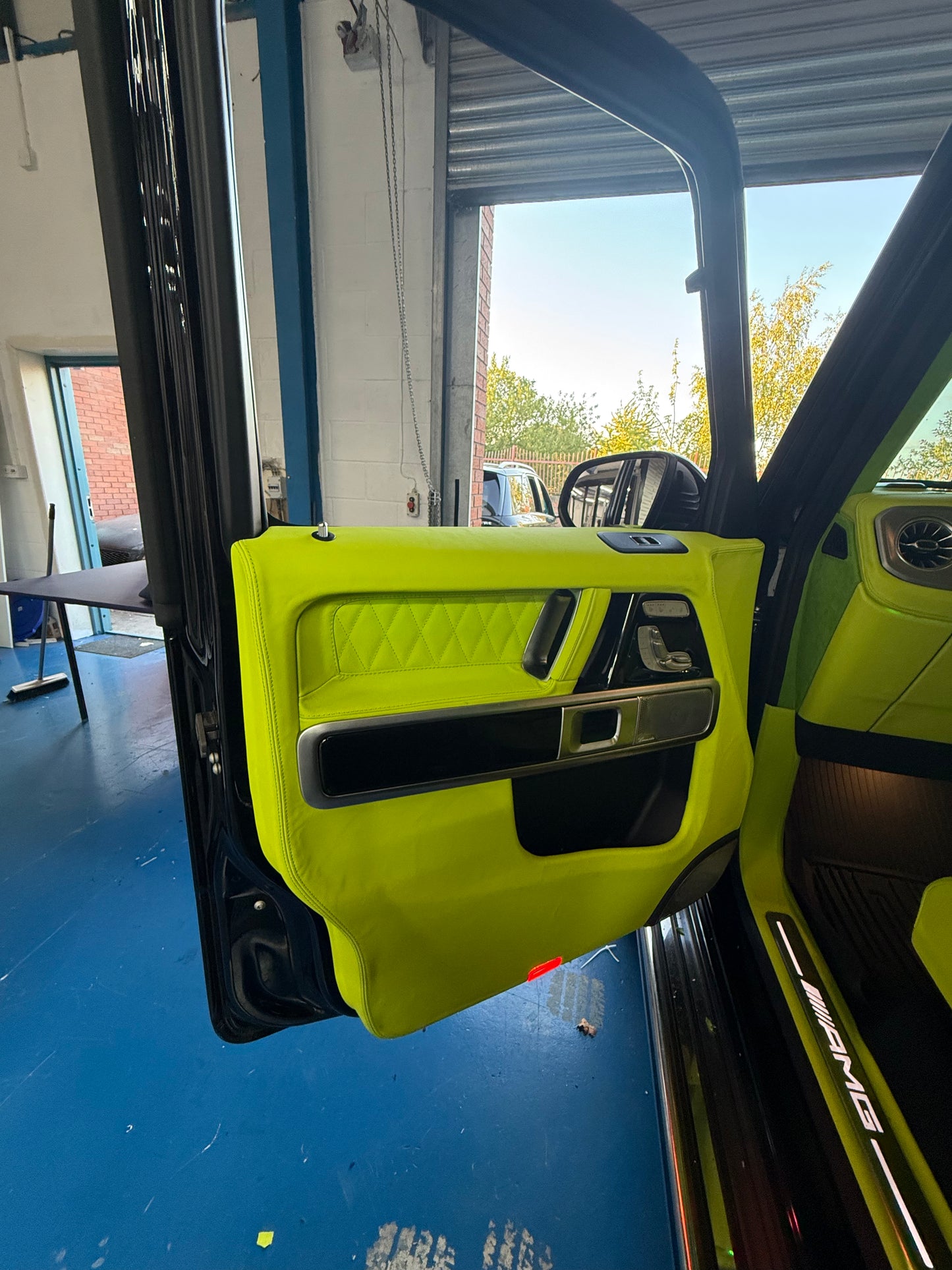 G63 LEMON & LIME INTERIOR